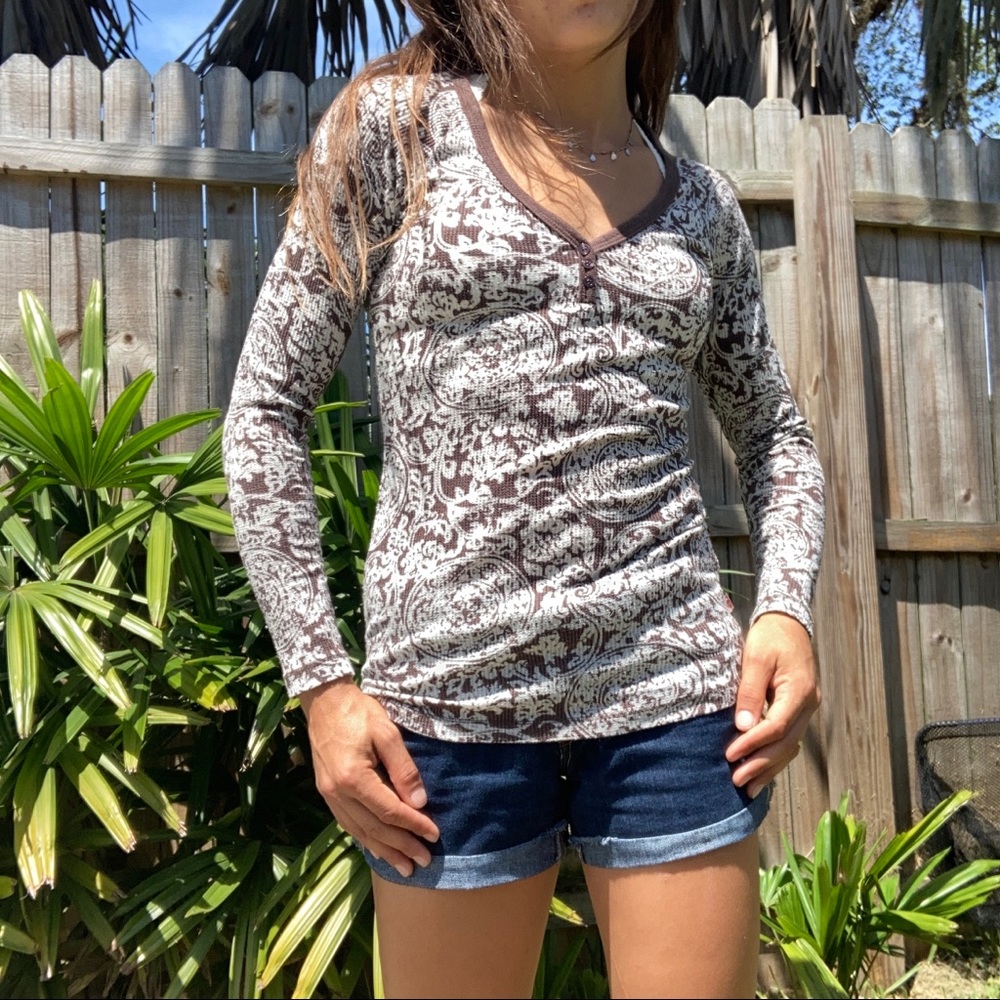 Curious Gypsy Paisley Thermal V-neck